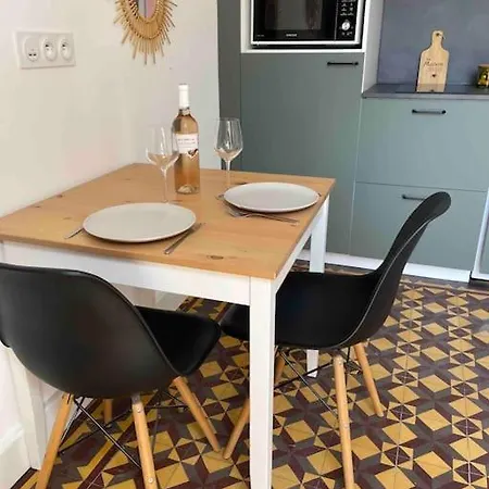 Apartment En Rez-de-villa - Parking Gratuit