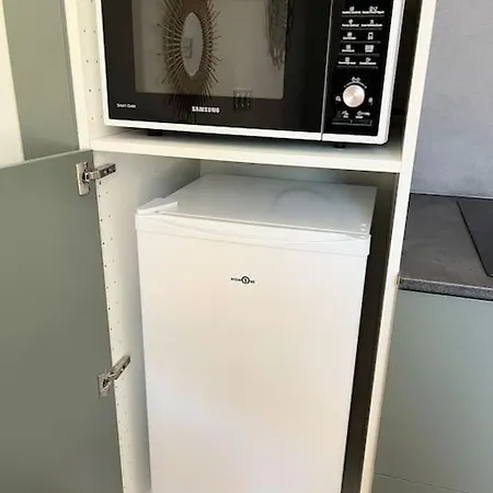 En Rez-de-villa - Parking Gratuit Apartment